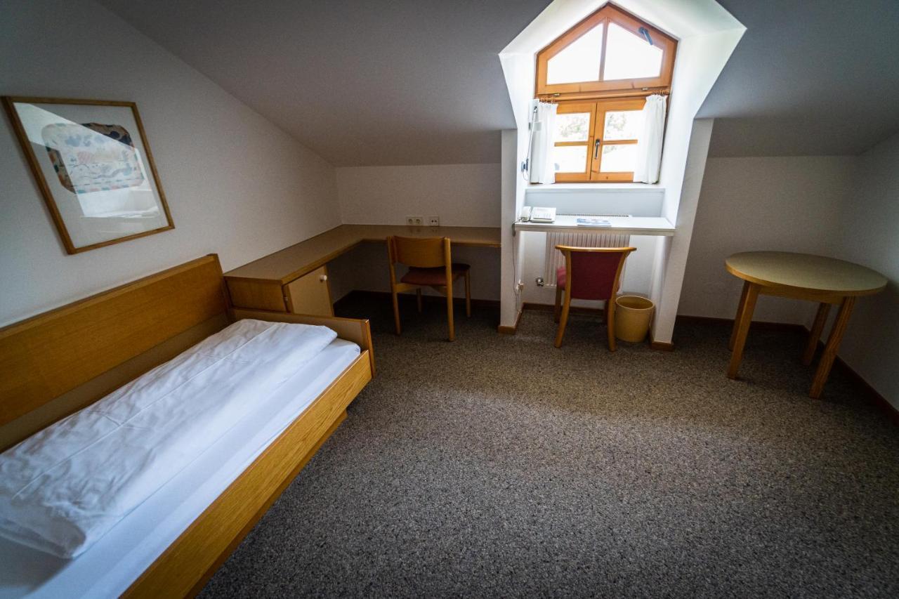 Pilger- Und Gaestehaus Don Bosco Aschau am Inn Esterno foto